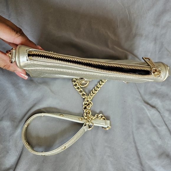 REBECCA MINKOFF purse ✨️👜 golden crossbody purse. - Picture 7 of 7